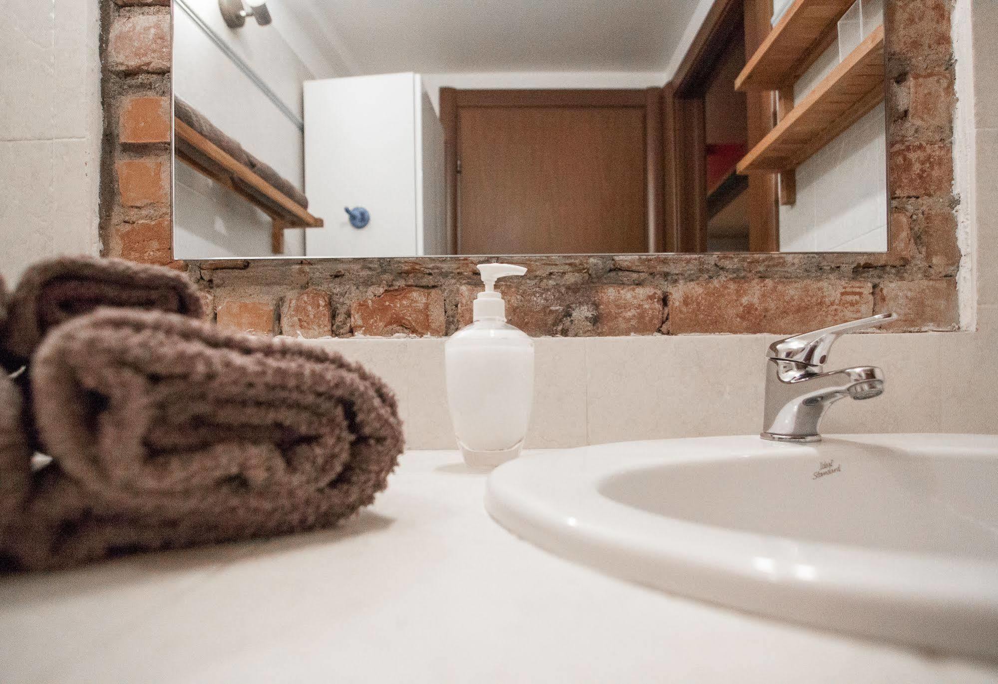 Miniloft-Angy-Navigli Lejlighed Milano Eksteriør billede