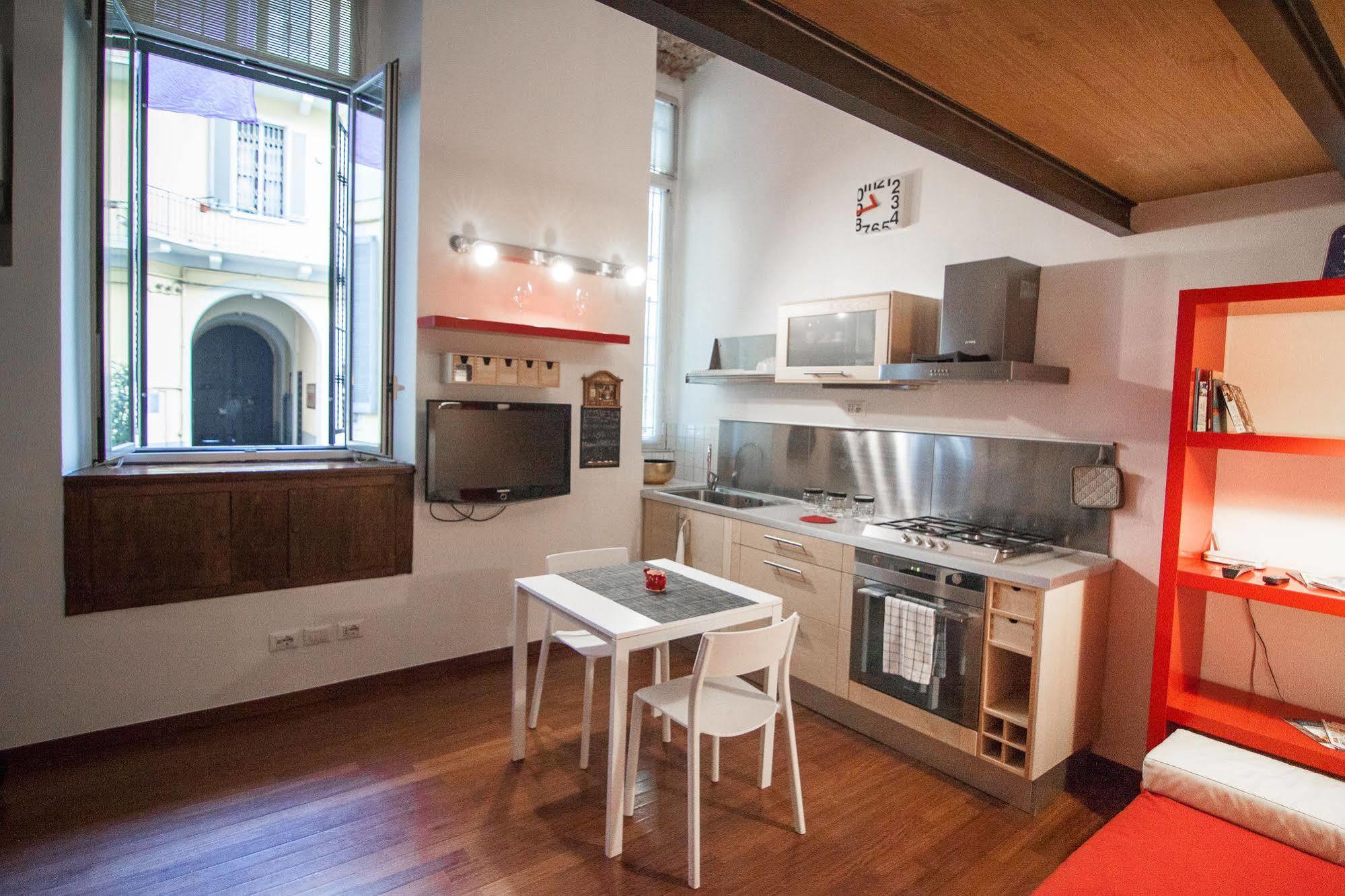 Miniloft-Angy-Navigli Lejlighed Milano Eksteriør billede